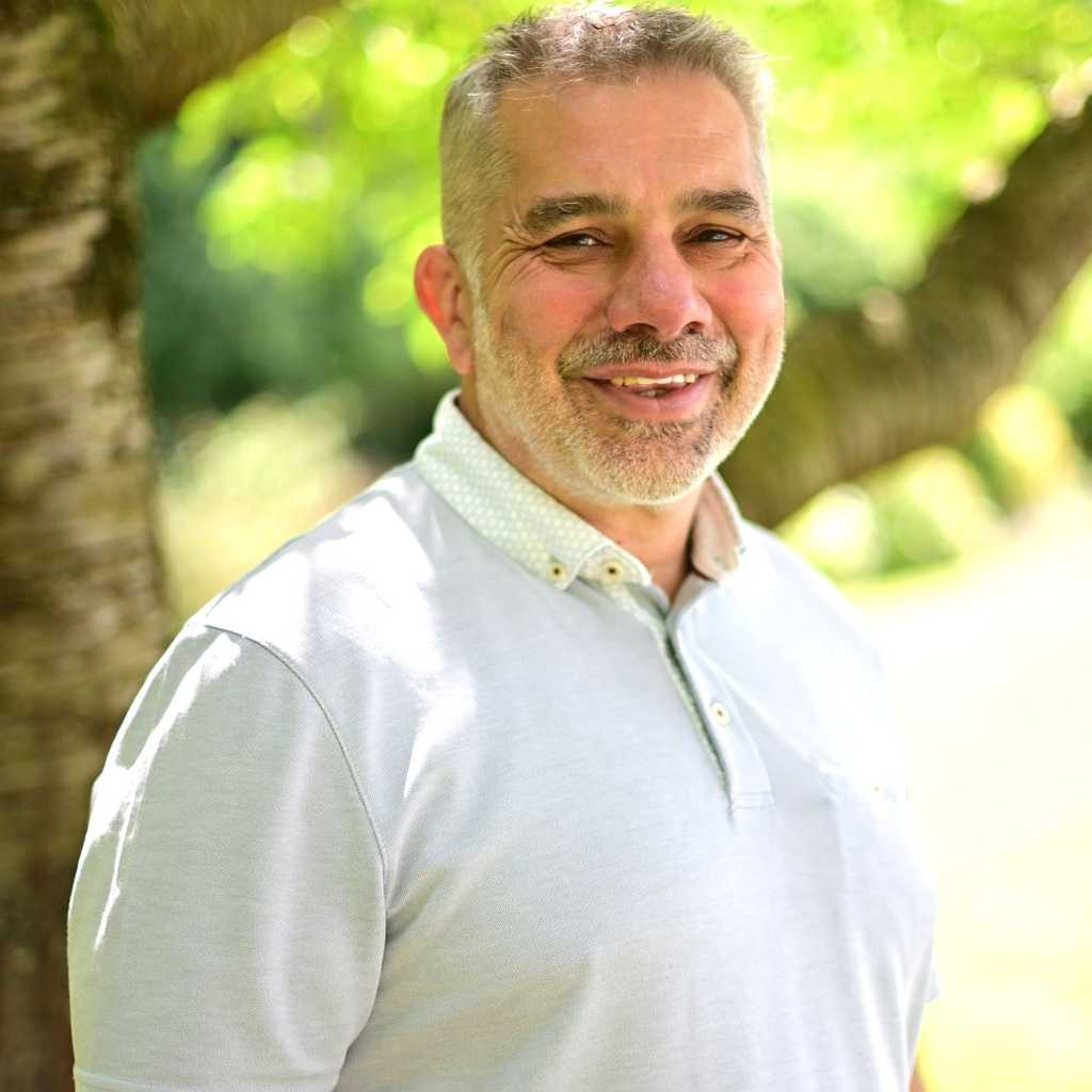 Photo of Jon Bagley